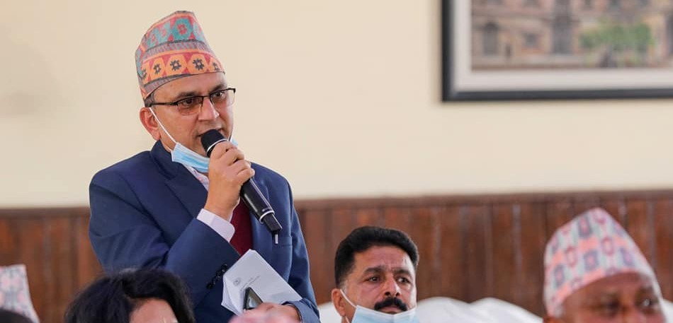 कृष्णभक्त पोखरेल ओली समूहमा : भन्छन्, ‘अब मूलधारको एमालेमा लागें’
