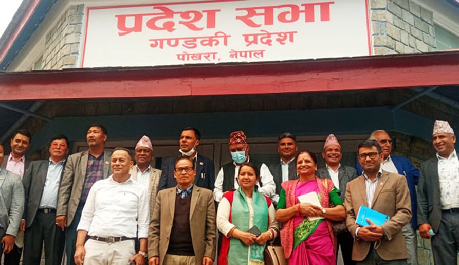 गण्डकीका मुख्यमन्त्रीविरुद्ध अविश्वासको प्रस्ताव दर्ता