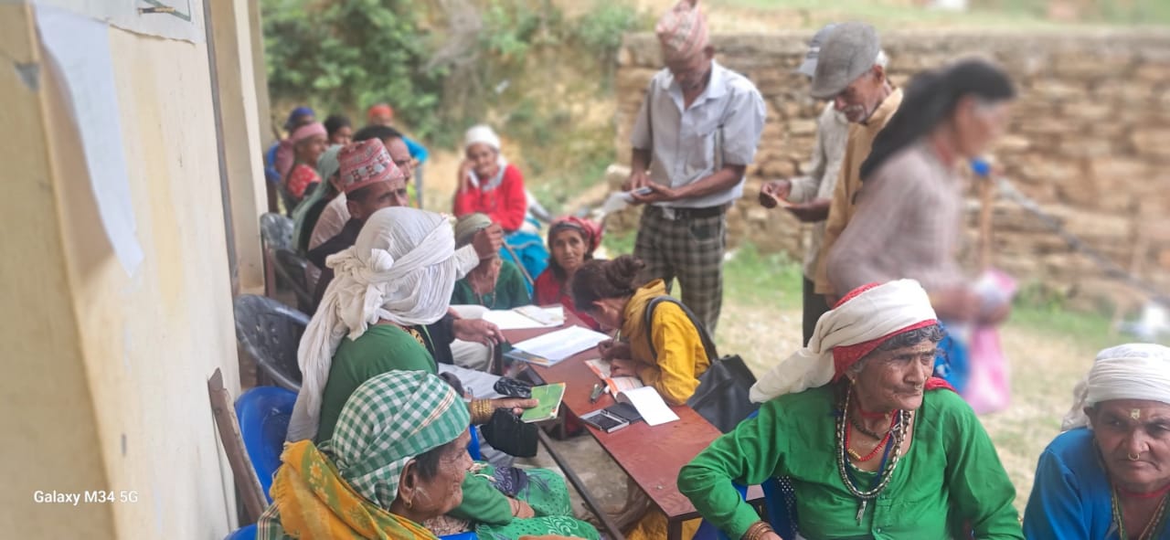 लेकम-२ मा सामाजिक सुरक्षा भत्ता वितरण शिविर सम्पन्न, १ सय ८५ जनाले सेवा लिए