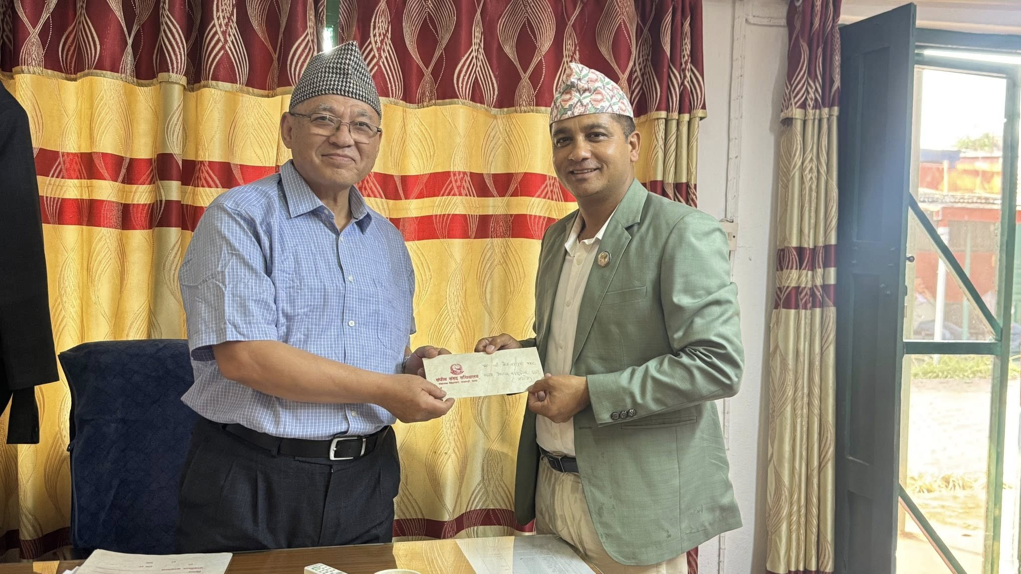 एमाले संसदीय दलको प्रमुख सचेतकको जिम्मेवारी ऐन महरलाई